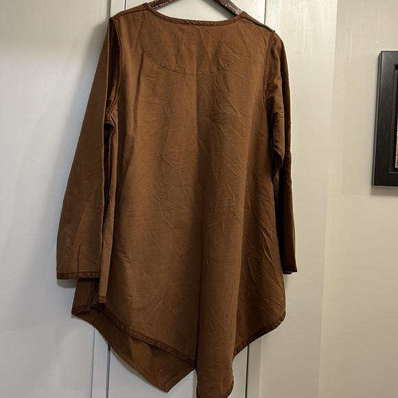 Cheyenne NWOT - Picture 2 of 10